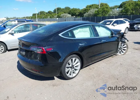2020 Tesla Model 3 z USA, uszkodzony, nr VIN 5YJ3E1EA6LF660877